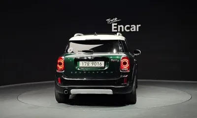 MINI Countryman 2018, 95215 км, за 8741.71 USD