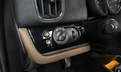 MINI Countryman 2018, 95215 км, за 8741.71 USD - фото 18