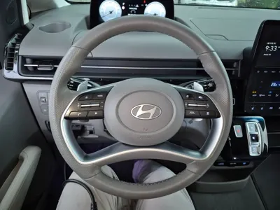 Hyundai Staria 2025, 21000 км, за 31811.11 USD - фото 18