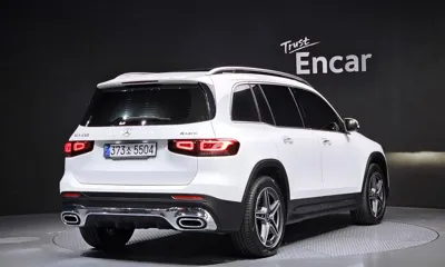 Mercedes-Benz GLB-Class 2022, 32970 км, за 22671.02 USD - фото 2