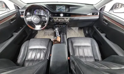 Lexus ES 2016, 78146 км, за 17517.2 USD - фото 7
