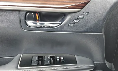 Lexus ES 2016, 78146 км, за 17517.2 USD - фото 13