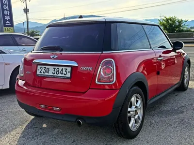 MINI Cooper 2011, 105151 км, за 1889.25 USD