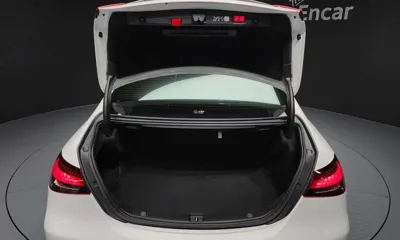 Mercedes-Benz E-Class 2023, 48712 км, за 25173.13 USD - фото 20
