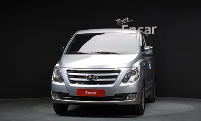 Hyundai Starex 2017, 44791 км, за 9844.73 USD