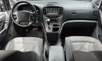 Hyundai Starex 2017, 44791 км, за 9844.73 USD - фото 7