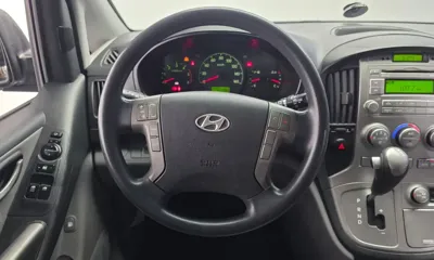 Hyundai Starex 2015, 186788 км, за 6276.84 USD - фото 14