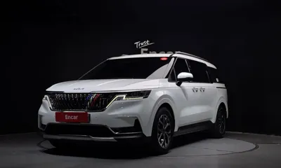 Kia Canival · 2023 год