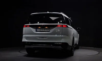 Kia Canival 2023, 60909 км, за 20812.68 USD