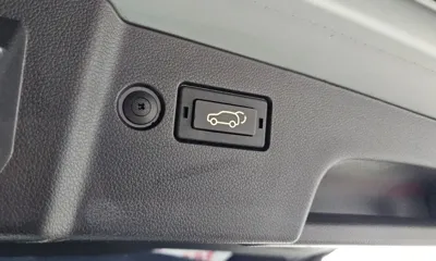 KG_Mobility_Ssangyong Torres 2023, 33449 км, за 13551.04 USD - фото 20