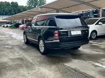 Land Rover Range Rover 2015, 164000 км, за 40213.26 USD