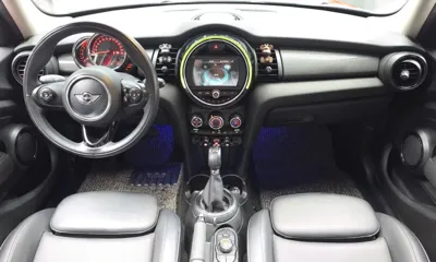 MINI Cooper 2016, 42968 км, за 5144.23 USD - фото 7