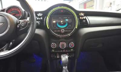 MINI Cooper 2016, 42968 км, за 5144.23 USD - фото 12