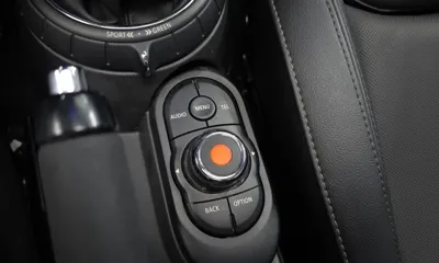 MINI Cooper 2016, 42968 км, за 5144.23 USD - фото 16