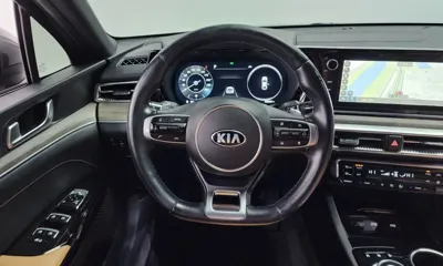 Kia K5 2021, 83203 км, за 12216.71 USD - фото 13