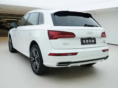 Audi Q5L 2020, 37000 км, за 23248.52 USD