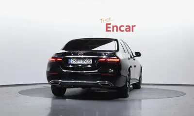 Mercedes-Benz E-Class 2021, 75052 км, за 21589.39 USD