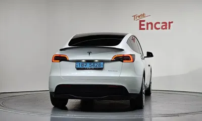 Tesla Model Y 2021, 91780 км, за 26453.98 USD