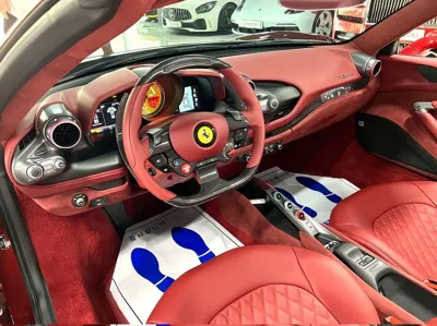 Ferrari F8 2022, 8500 км, за 321203.24 USD