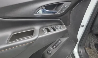 ChevroletGMDaewoo Equinox 2020, 90069 км, за 7765.49 USD - фото 19