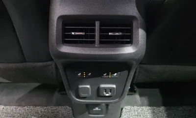 ChevroletGMDaewoo Equinox 2020, 90069 км, за 7765.49 USD - фото 34