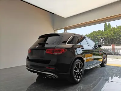 Mercedes-Benz GLC 2022, 108100 км, за 26984.06 USD