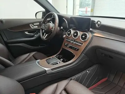 Mercedes-Benz GLC 2022, 108100 км, за 26984.06 USD - фото 13