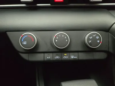 Hyundai Avante 2021, 82801 км, за 7916.5 USD - фото 16
