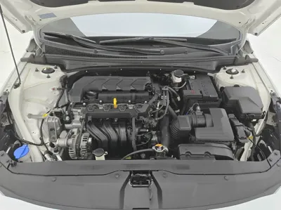 Hyundai Avante 2021, 82801 км, за 7916.5 USD - фото 17