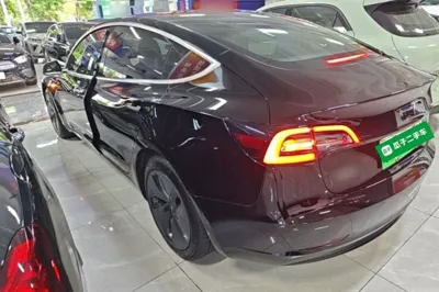 Tesla Model 3 2020, 92000 км, за 17875 USD