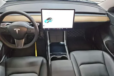 Tesla Model 3 2020, 92000 км, за 17875 USD - фото 15