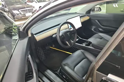 Tesla Model 3 2020, 92000 км, за 17875 USD - фото 18