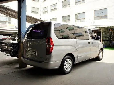 Hyundai Starex 2018, 308050 км, за 5079.11 USD