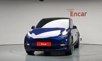 Tesla Model Y 2021, 63776 км, за 22037.31 USD