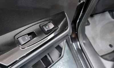 KG_Mobility_Ssangyong Torres 2024, 57860 км, за 14403.7 USD - фото 18