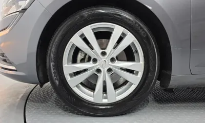 Renault-KoreaSamsung SM6 2016, 122783 км, за 2592.88 USD