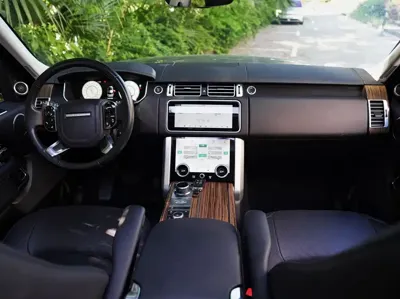 Land Rover Range Rover 2018, 60000 км, за 94619.43 USD - фото 8