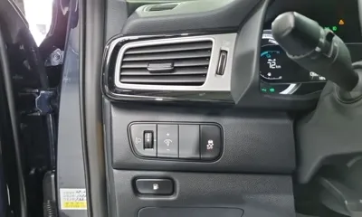 Kia Niro 2017, 157875 км, за 6695.55 USD - фото 16
