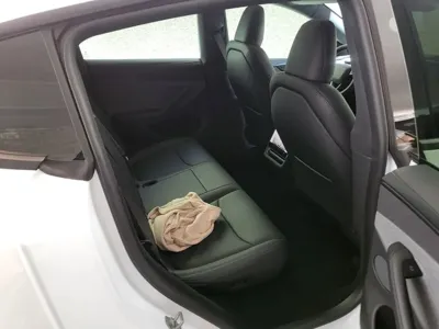 Tesla Model Y 2026, 730 км, за 22144.18 USD - фото 11