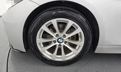 BMW 3-Series 2016, 175751 км, за 5854.81 USD