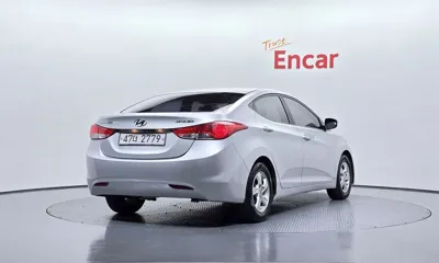 Hyundai Avante 2012, 136329 км, за 2433.57 USD