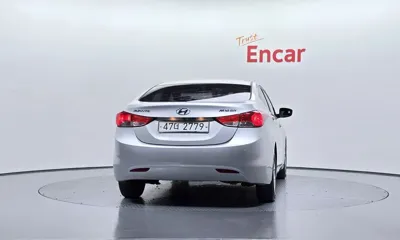 Hyundai Avante 2012, 136329 км, за 2433.57 USD