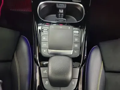 Mercedes-Benz CLA-Class 2021, 62719 км, за 31836.68 USD - фото 13