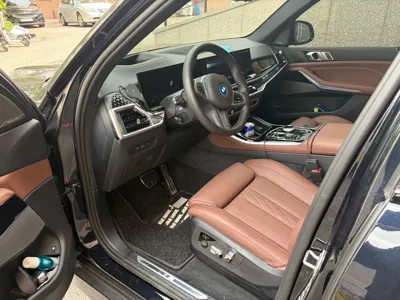 BMW X5 2026, 12111 км, за 81830.56 USD - фото 6