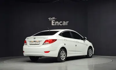 Hyundai Accent 2014, 124324 км, за 2756.99 USD