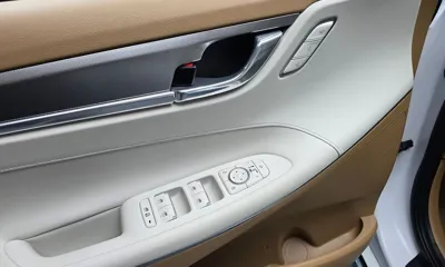 Hyundai Grandeur 2020, 71743 км, за 17395.3 USD - фото 30