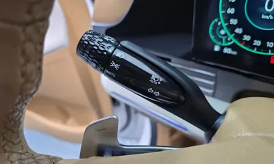 Hyundai Grandeur 2020, 71743 км, за 17395.3 USD - фото 35