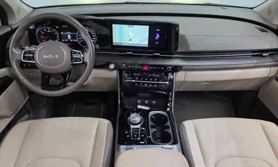 Kia Canival 2023, 44795 км, за 17915.32 USD - фото 7