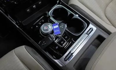 Kia Canival 2023, 44795 км, за 17915.32 USD - фото 9