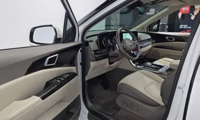 Kia Canival 2023, 44795 км, за 17915.32 USD - фото 10